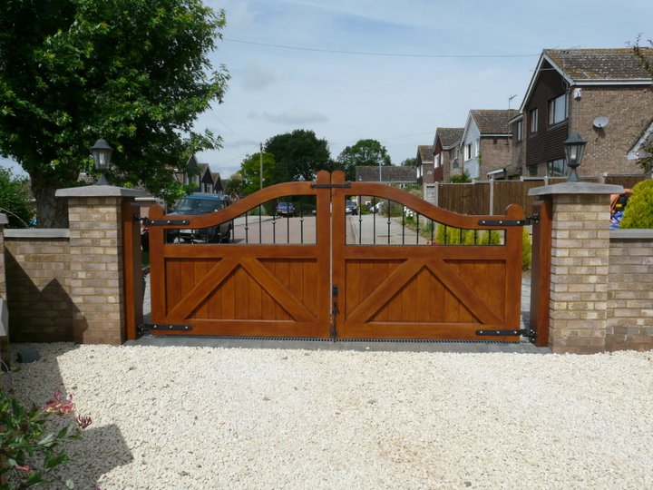 Hardwood Gates